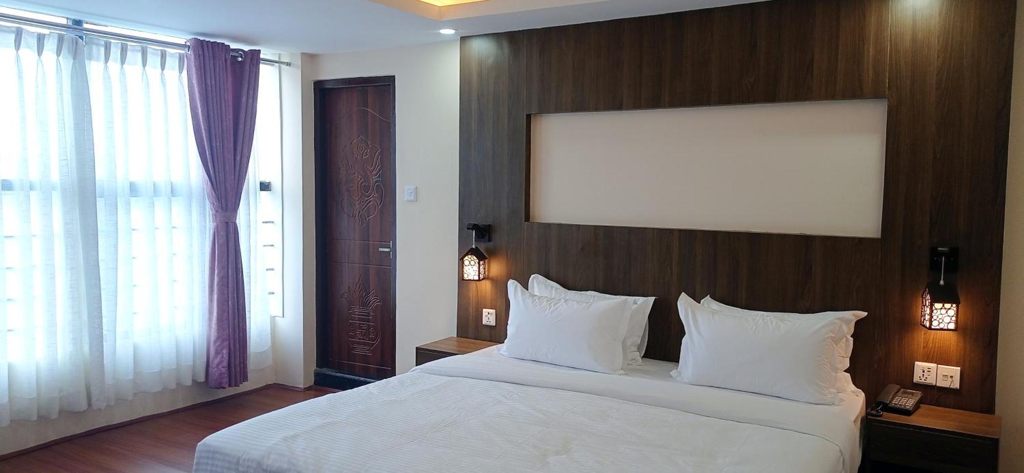 Hotel Aerolink Kathmandu Bagian luar foto