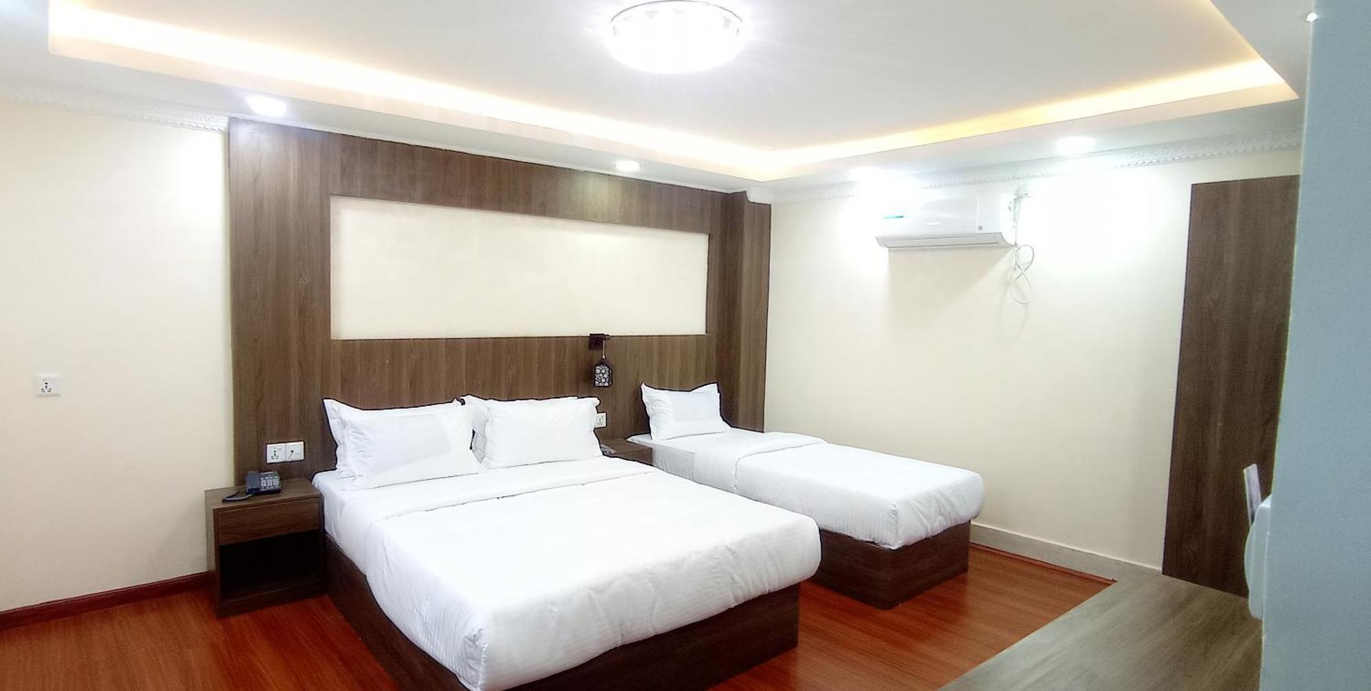 Hotel Aerolink Kathmandu Bagian luar foto